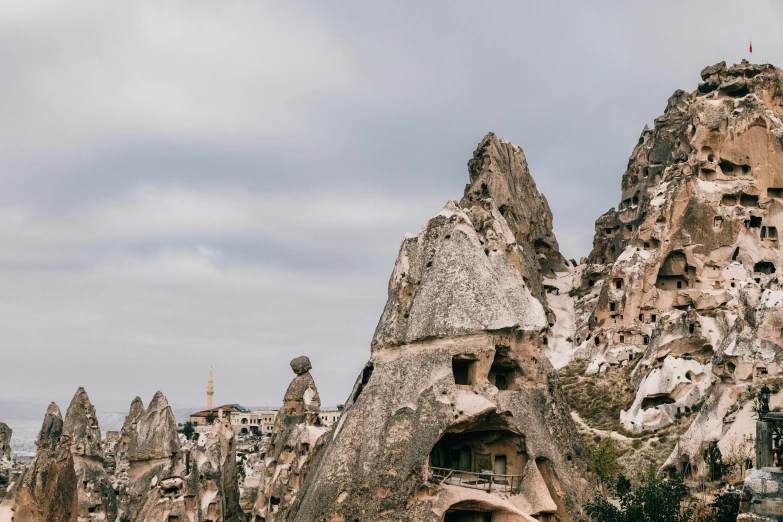 the formations of the rock city are so colorful