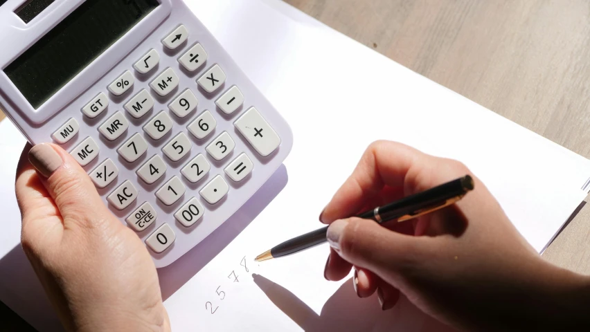 a person writing on a piece of paper next to a calculator, caulfield, 15081959 21121991 01012000 4k, illustartion, money sign pupils