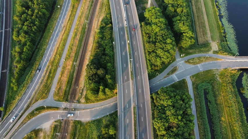 overhead view of the highway junction with lots of trees