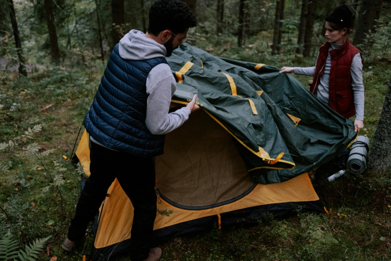 two people setting up a tent in the woods, trending on unsplash, plasticien, yellow and charcoal leather, arrendajo in avila pinewood, thumbnail, game ready