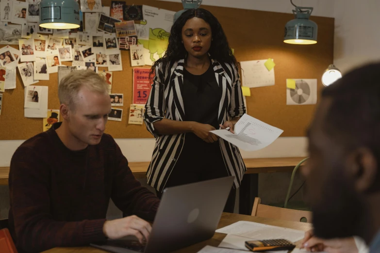 a group of people sitting around a table with laptops, by Gavin Nolan, pexels contest winner, tessa thompson, in the office, 15081959 21121991 01012000 4k, thumbnail