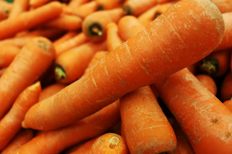 a pile of carrots sitting on top of each other, pexels, thumbnail, 3 4 5 3 1, soup, multiple stories