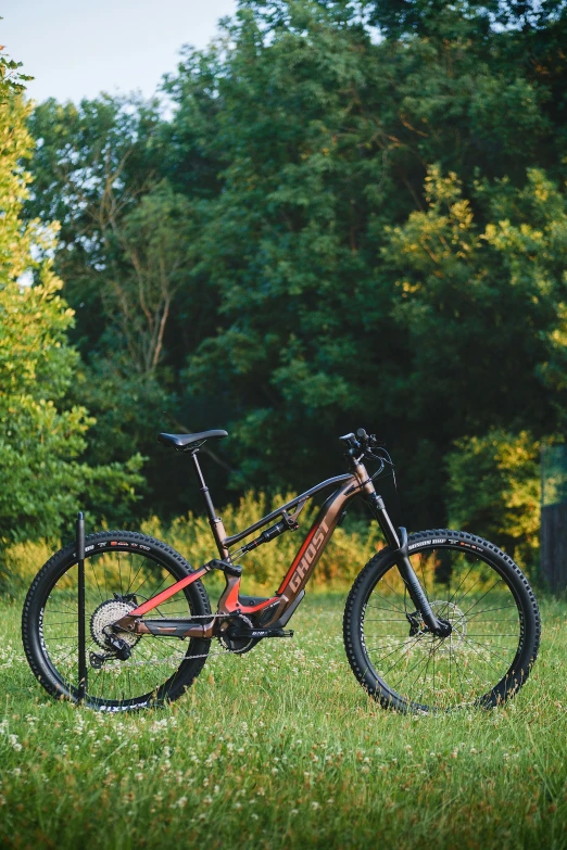 a bike sitting on top of a lush green field, creterion collection, elevation, hextech, ready to model