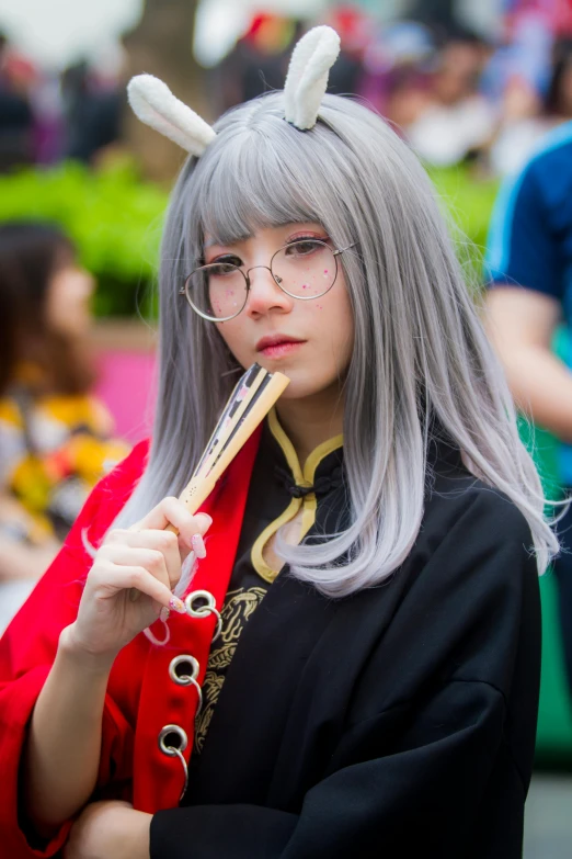a close up of a person with a umbrella, inspired by Rumiko Takahashi, unsplash, very long silver hair, she wears harry potter glasses, concept art of comiket cosplay, 2019 trending photo