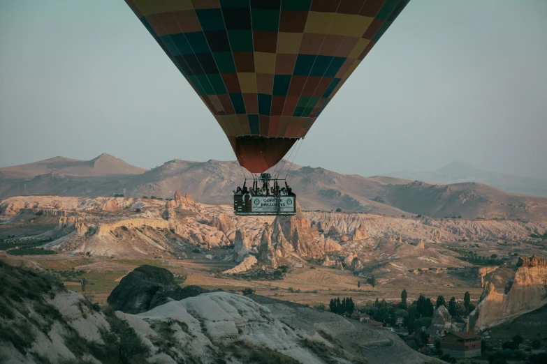 two  air balloons that are on a string