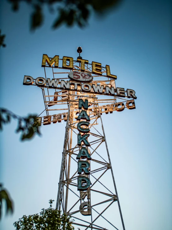 an old neon sign for the motel downtown