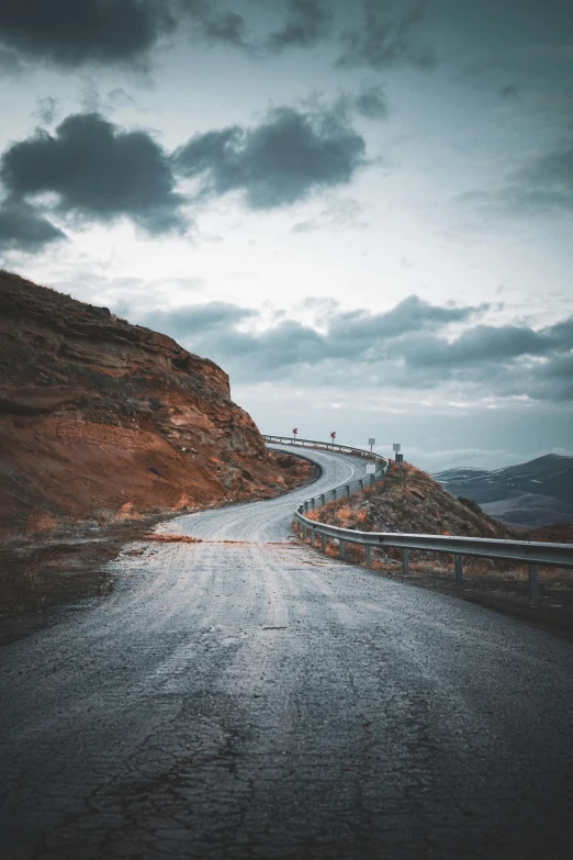 the road is empty and no cars on it