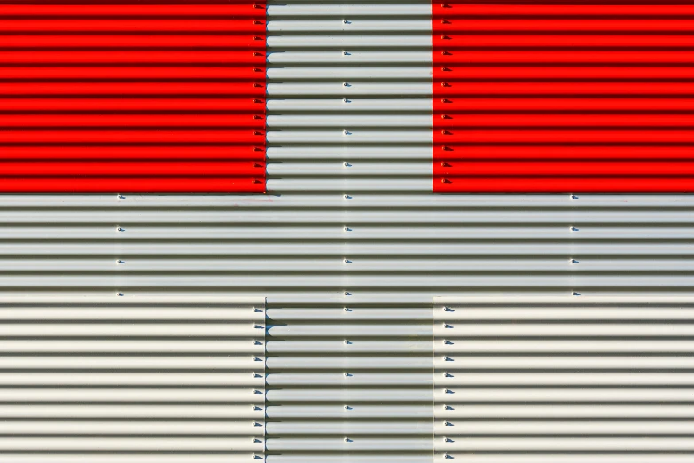 the number of red lines on the side of a building