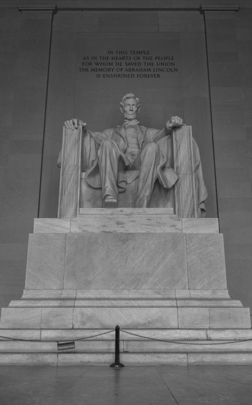 black and white pograph of aham lincoln monument in washington d c