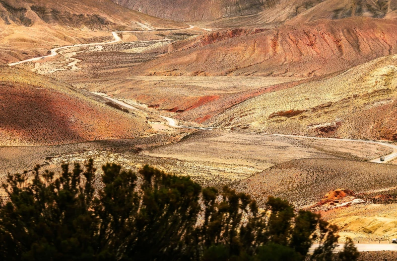 this landscape po looks like the rugged, mountainside wilderness in california