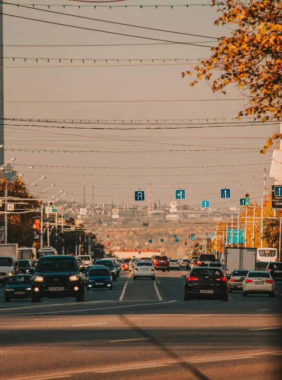 a car is traveling down the busy highway