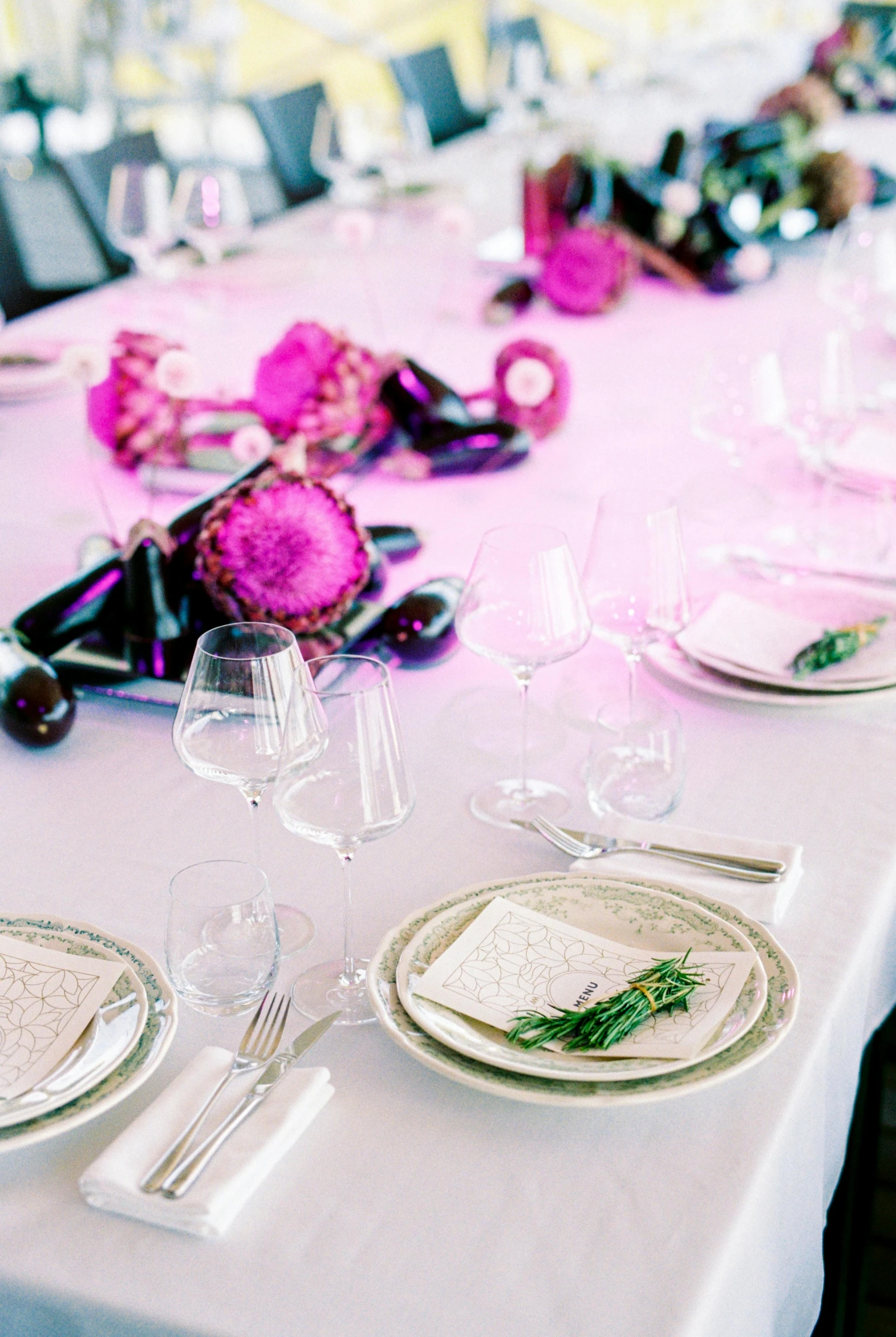 table with empty place settings for two people