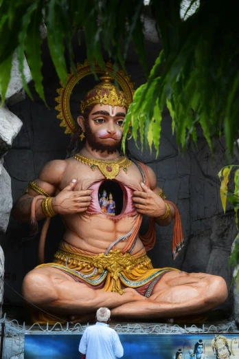 there is a statue of the god ganeshi in india