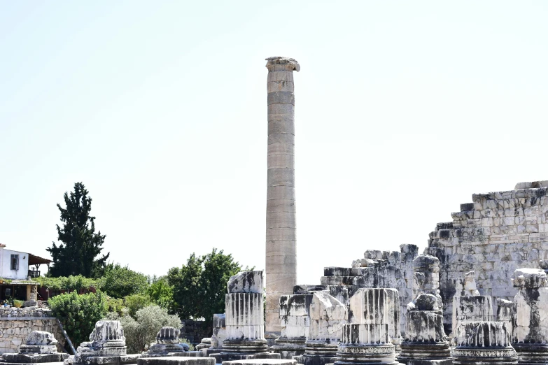 some very pretty old looking ruins near one another