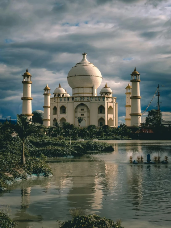 an image of a beautiful building with some interesting architecture