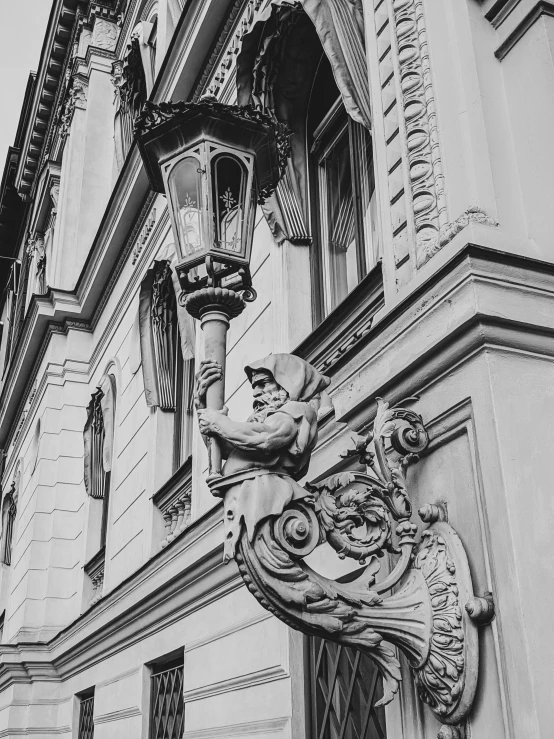 a black and white image of an ornate building