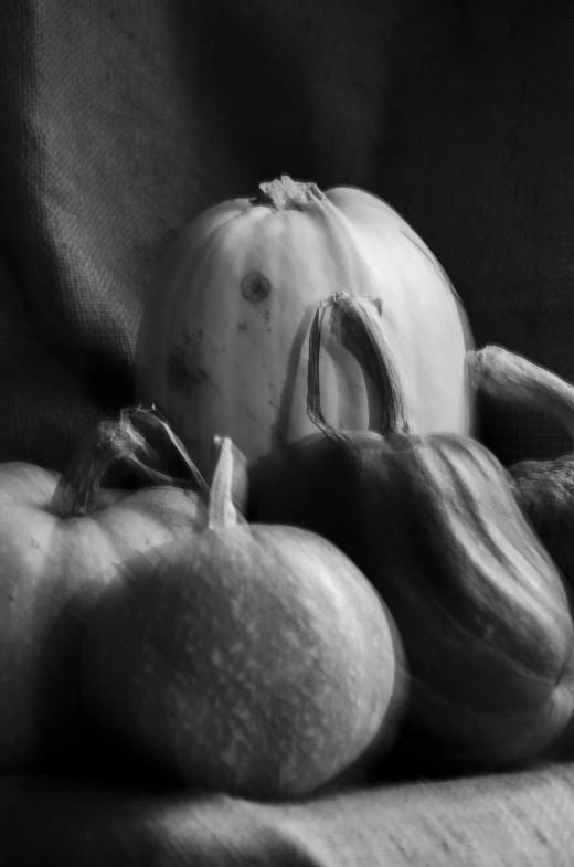 there is a lot of fruits in this black and white picture