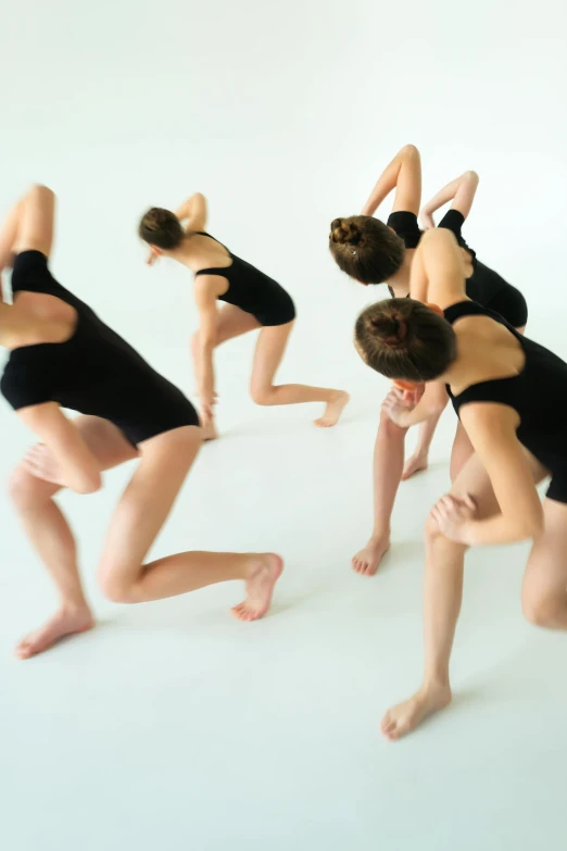 multiple pographs of women doing an exercise