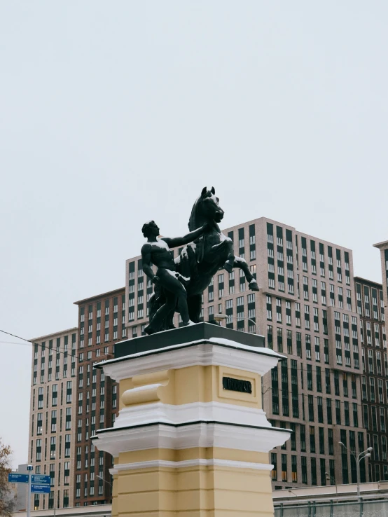 a statue in the middle of the street