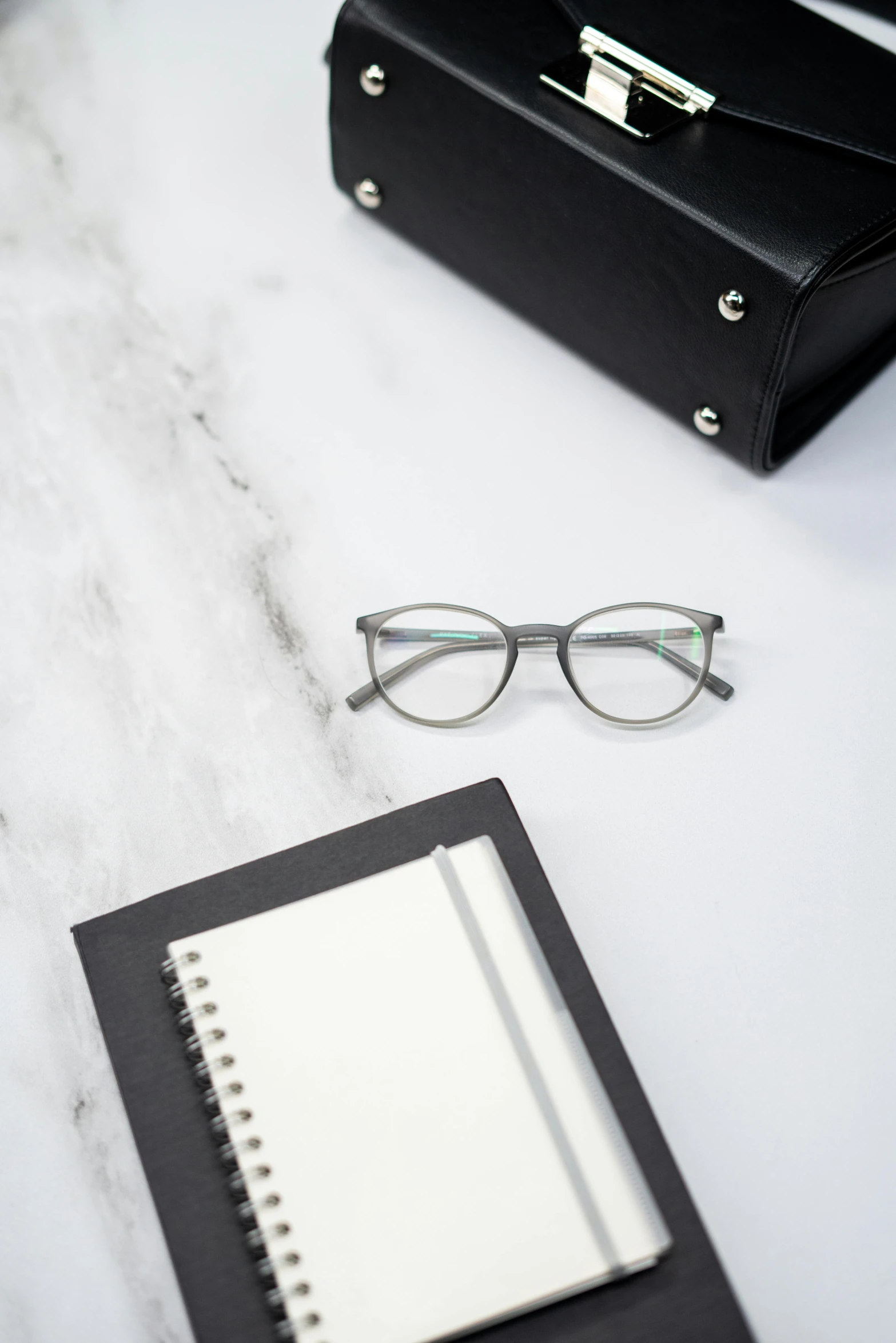 an image of a pair of glasses on a table