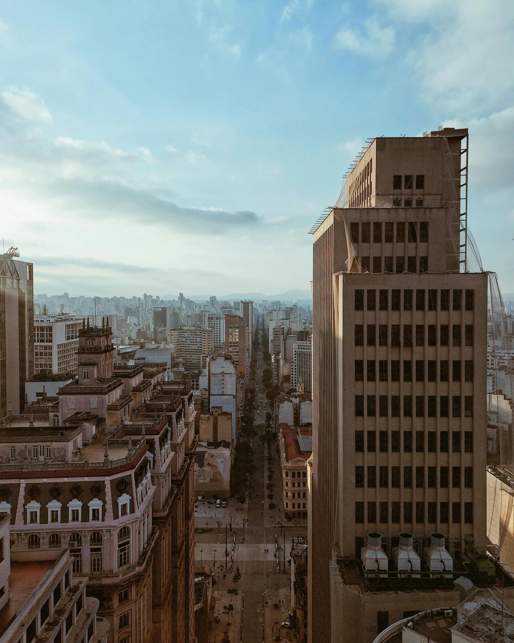 the buildings in the city are under construction