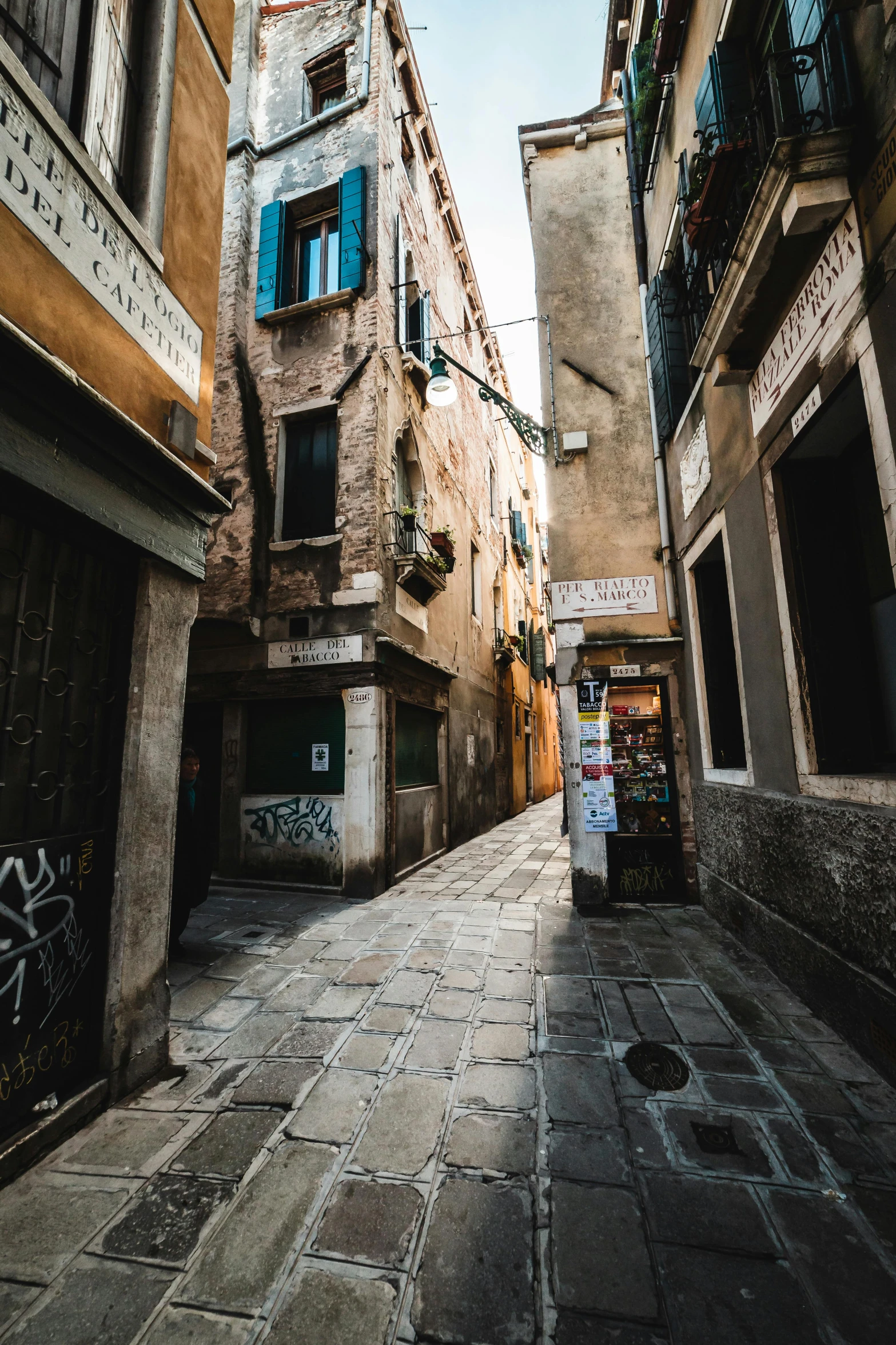 an old narrow alley way between two buildings