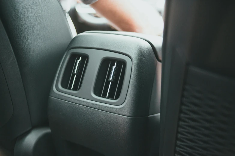 an automatic radio in the dash of a car