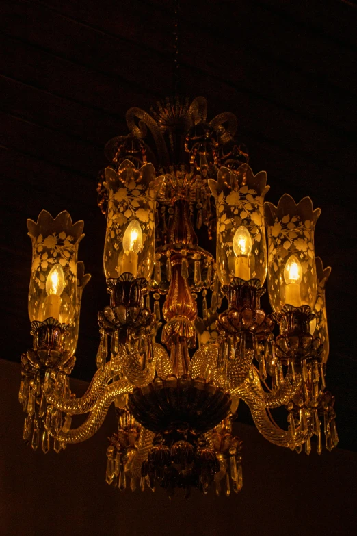 there is a chandelier that is made of glass