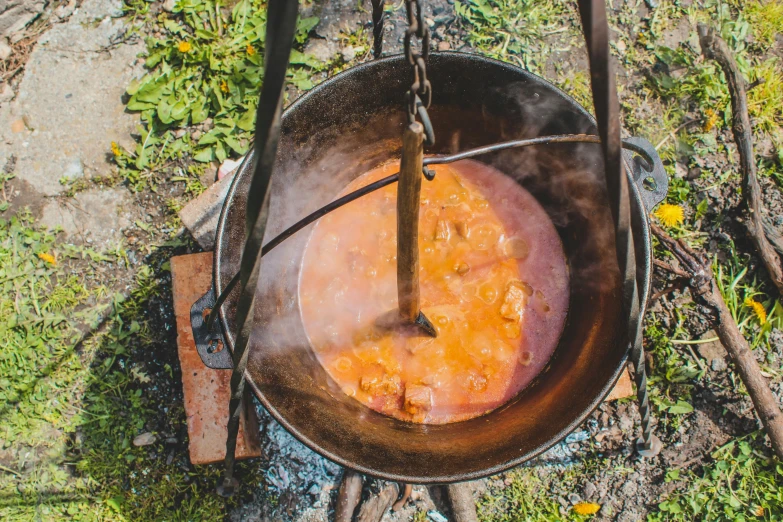 the old - fashioned frying pan is made into soing to eat