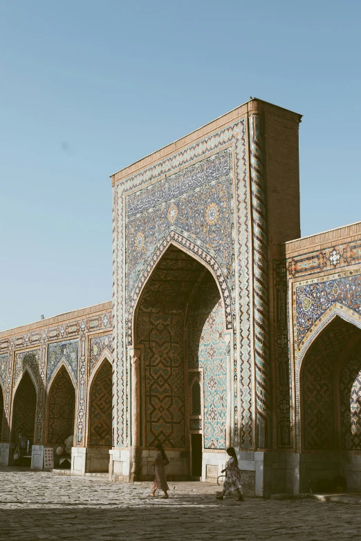 the archways are decorated with intricate designs and tile