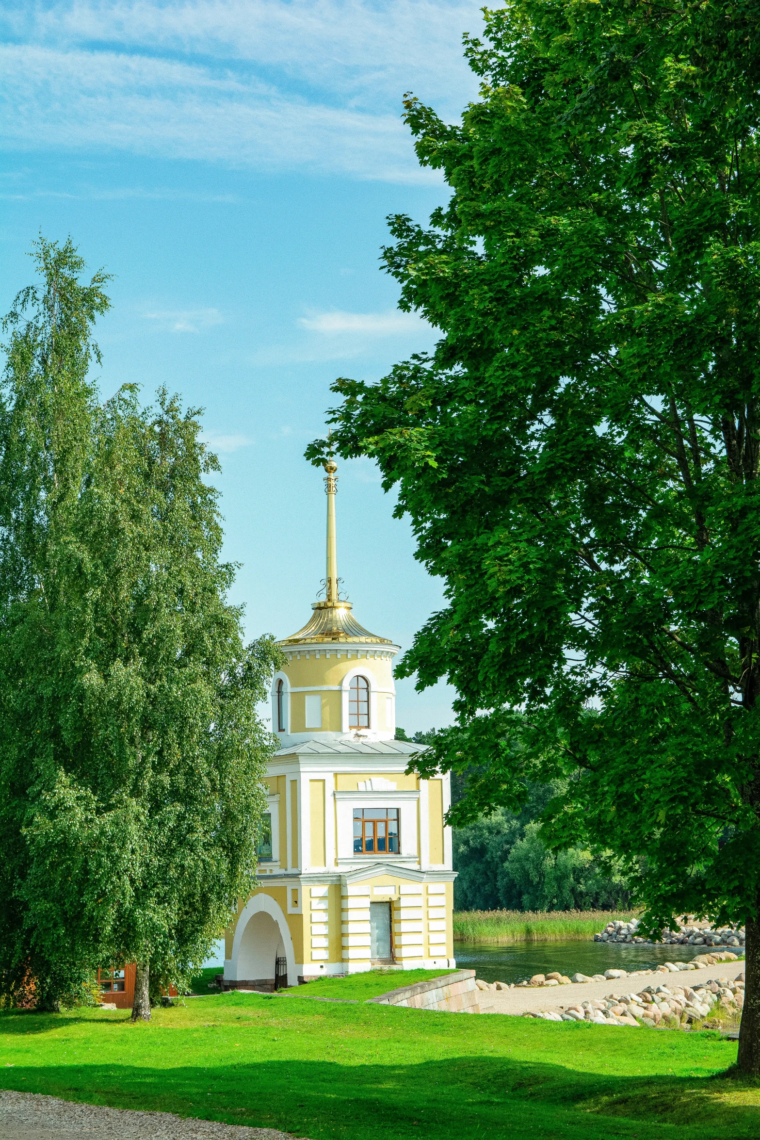 an old stone church in the middle of the country