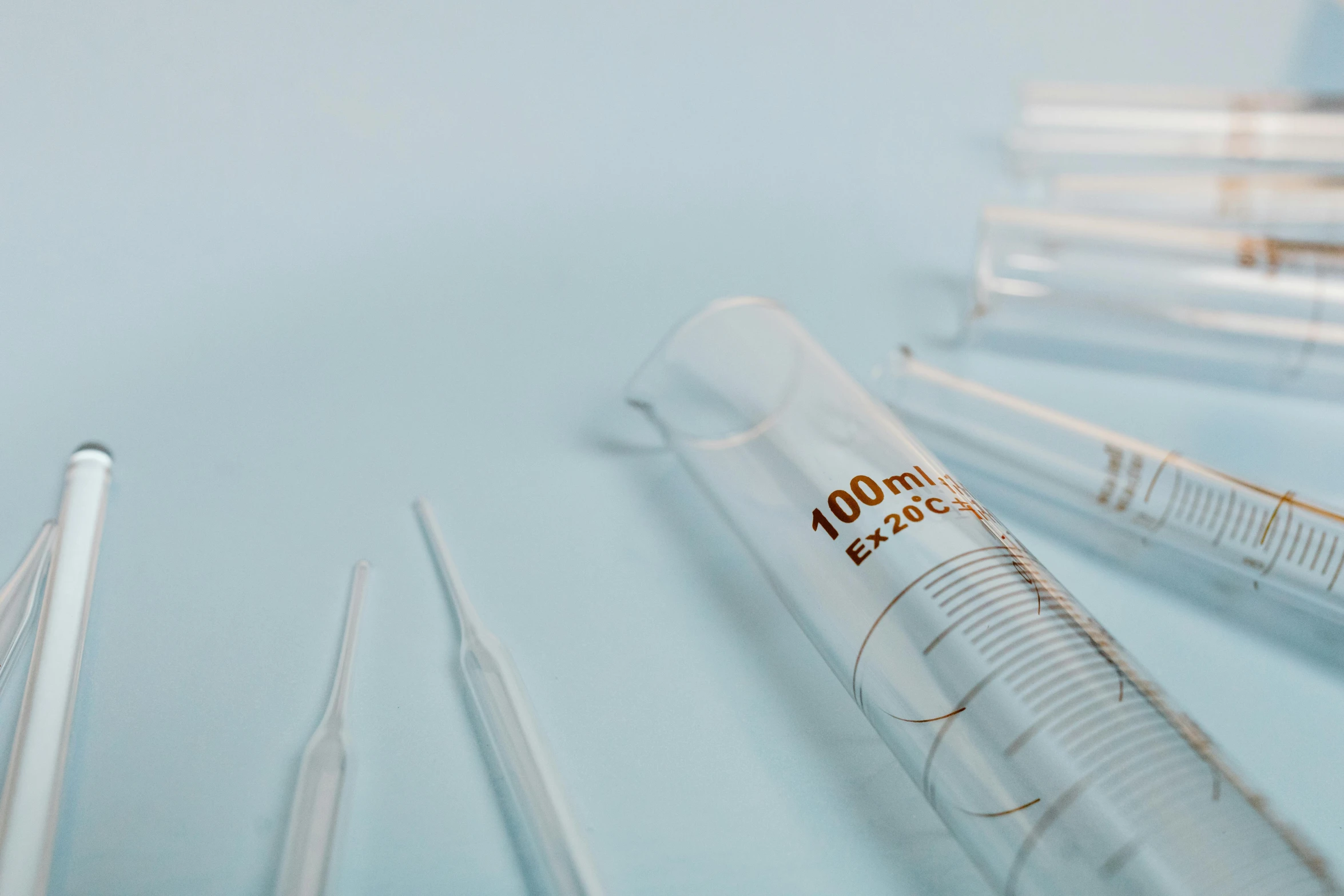 some medical equipment laying on top of a white table