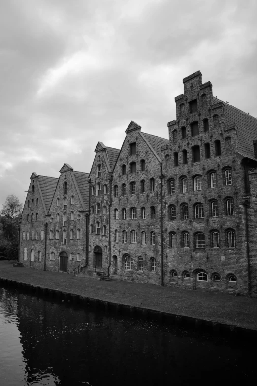 there are many old abandoned houses by the water