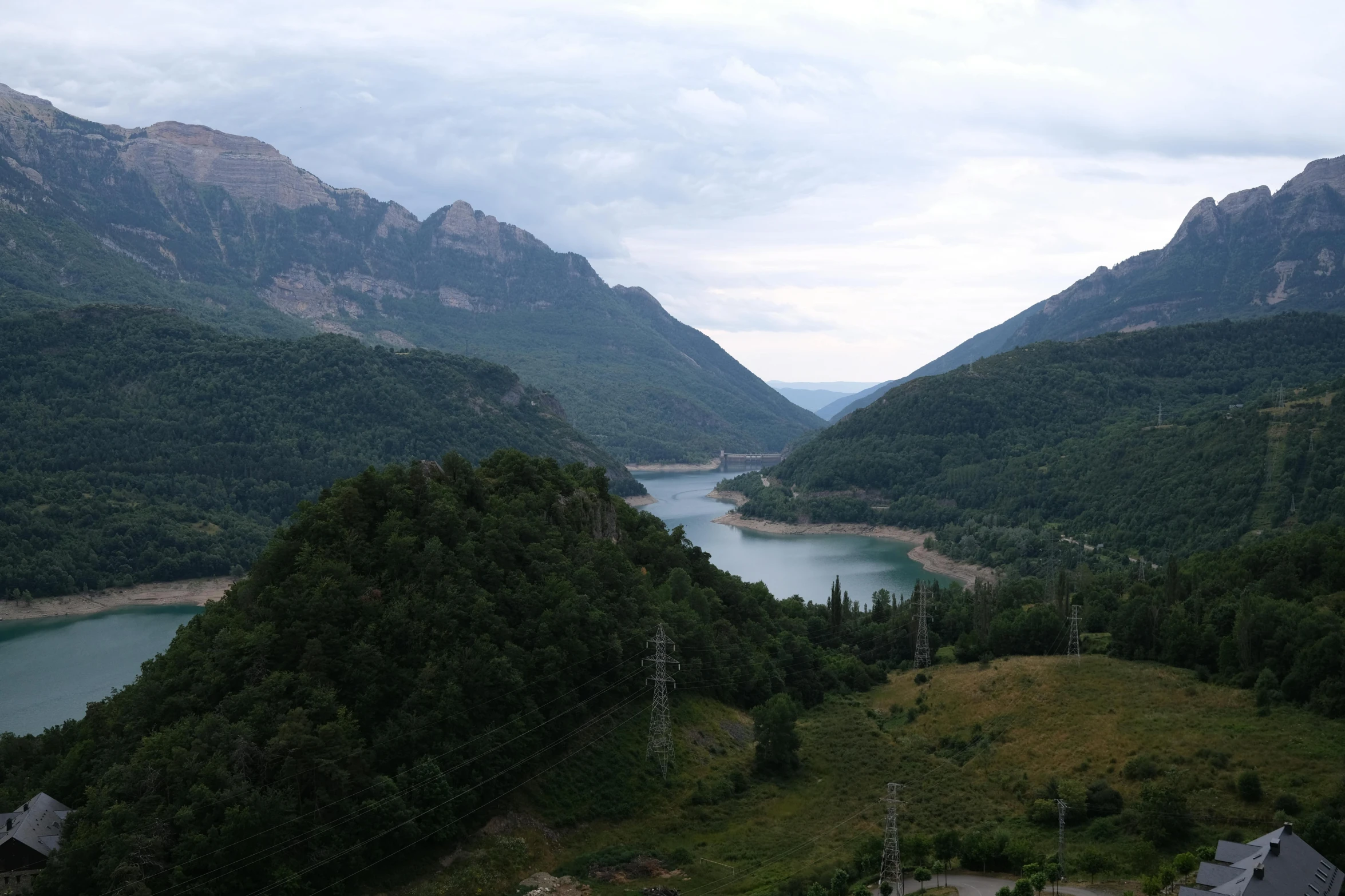 a very pretty mountain with a large lake below