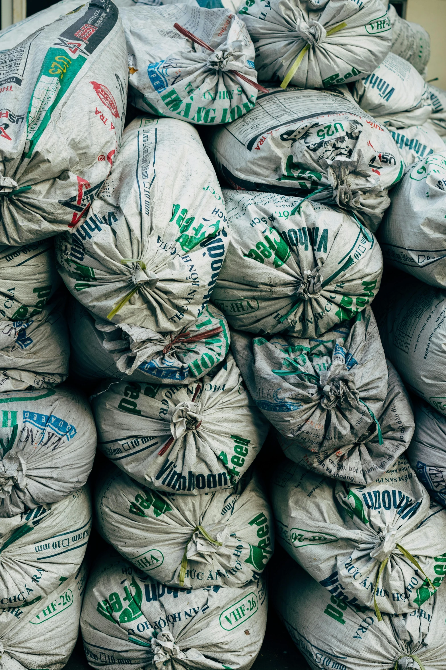 a pile of bags sitting next to each other