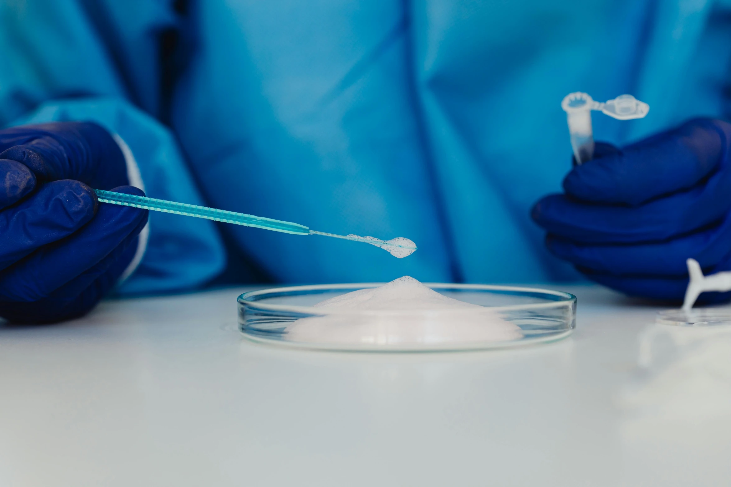 medical hands holding an iv drip to treat soing