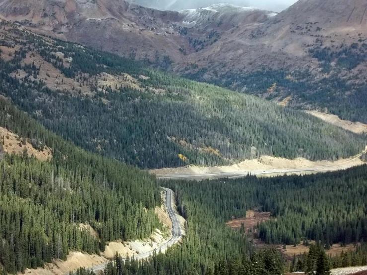 a view of a very long and scenic highway