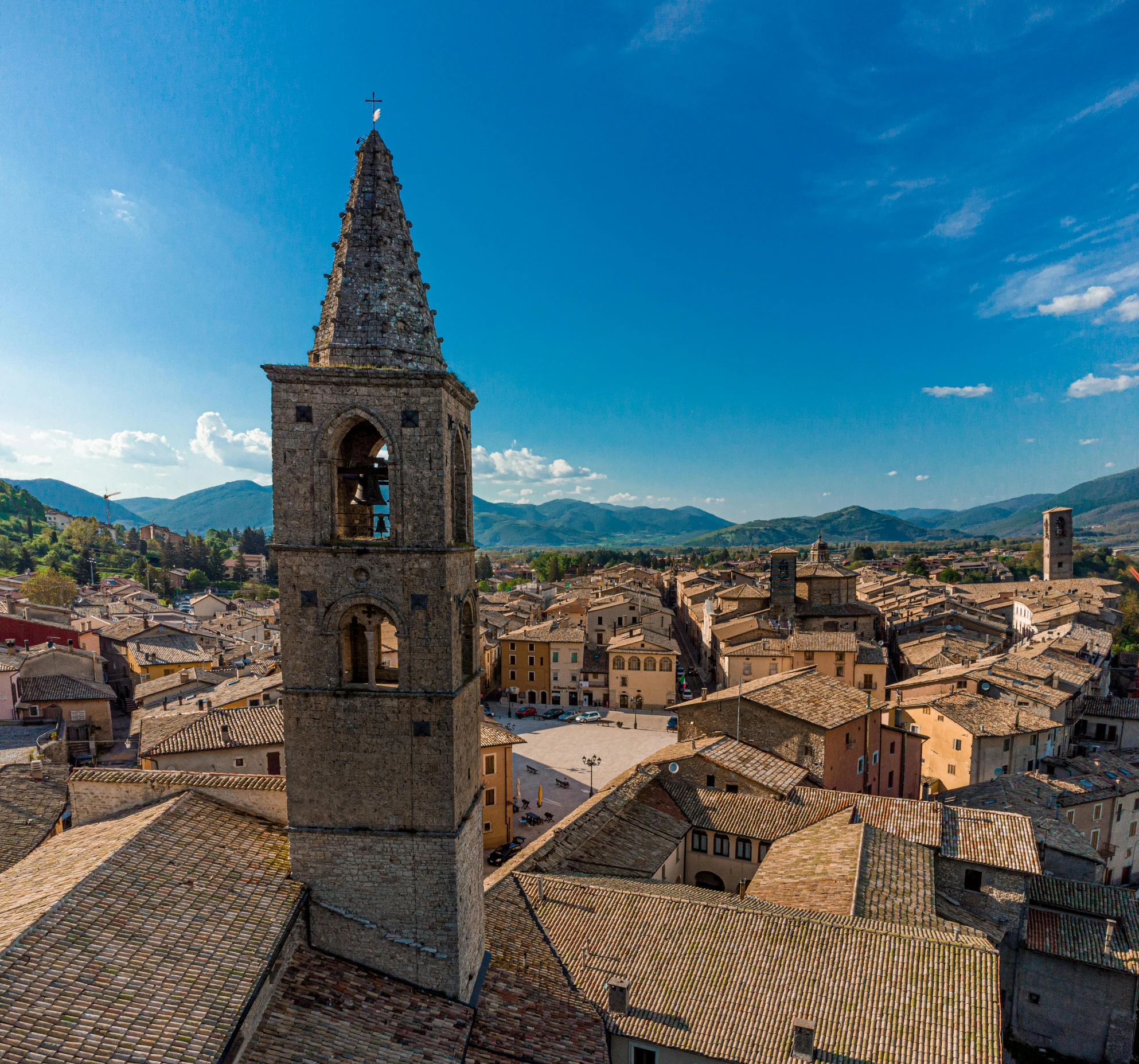 an image of an old city with many buildings