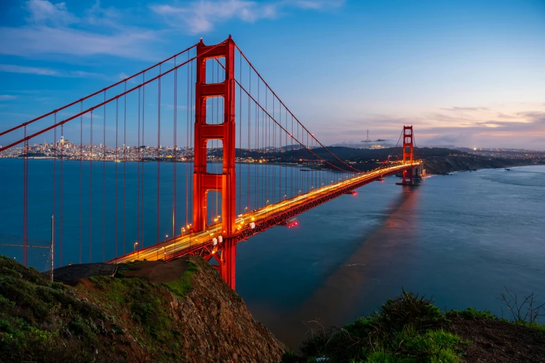 the golden gate bridge in san francisco, california