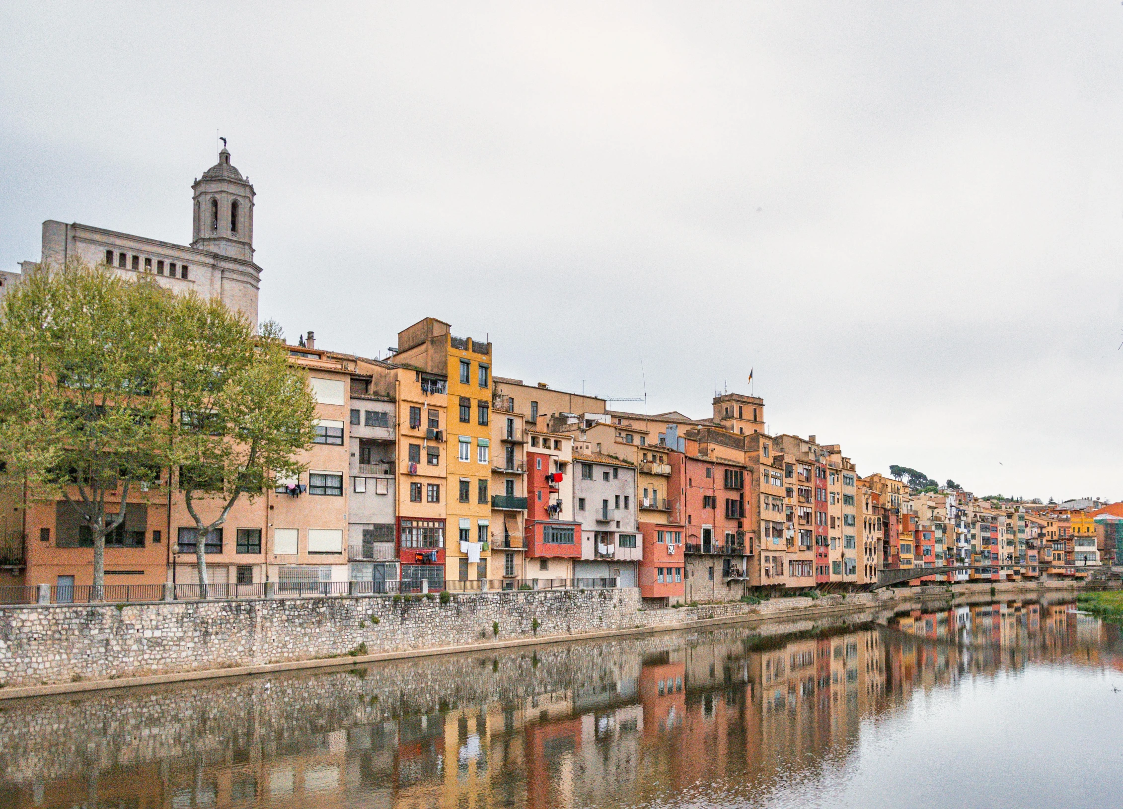 a large body of water with lots of buildings