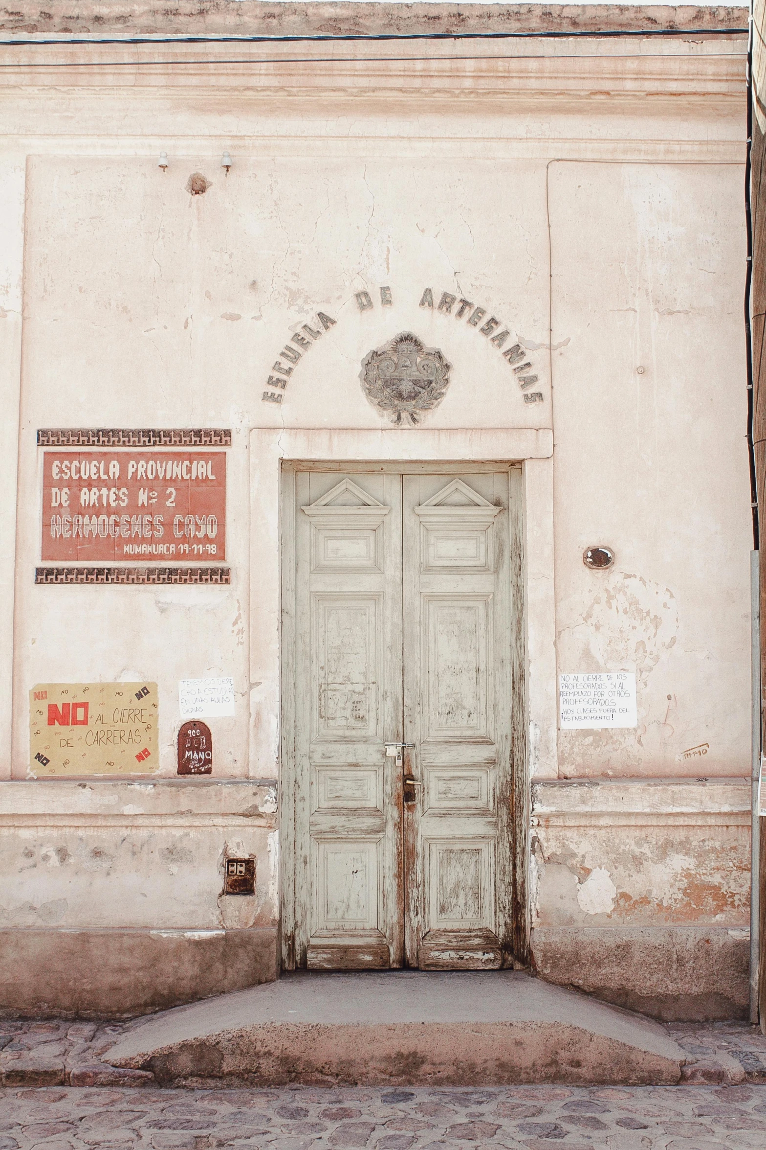 a door with a welcome sign on it that says