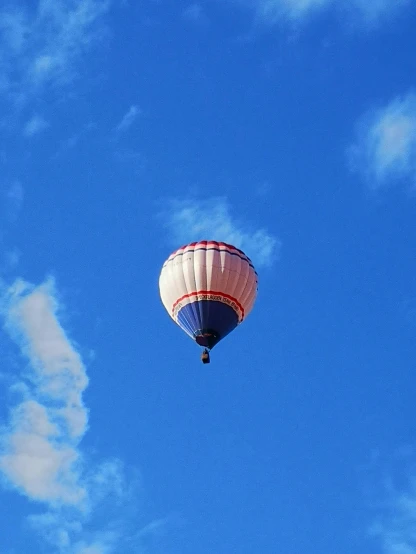 a  air balloon flying through the sky