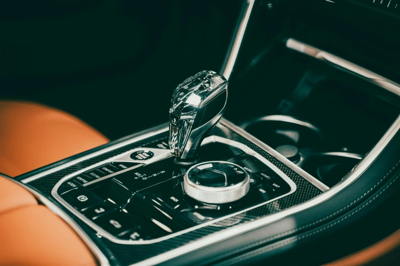 the gear levers and dials on a vehicle