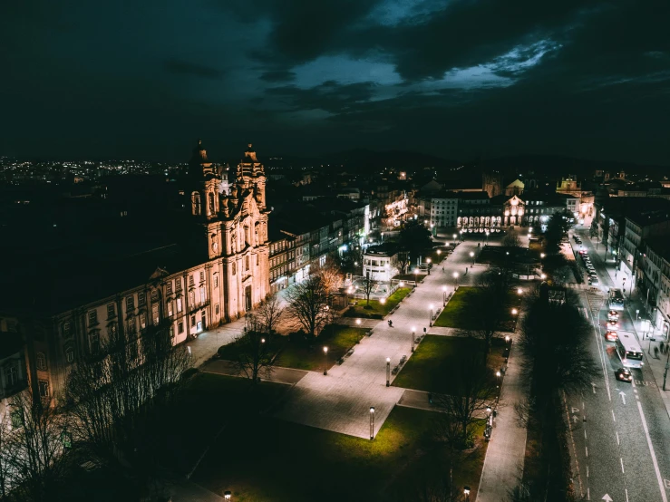 a nighttime view of some streets and lights