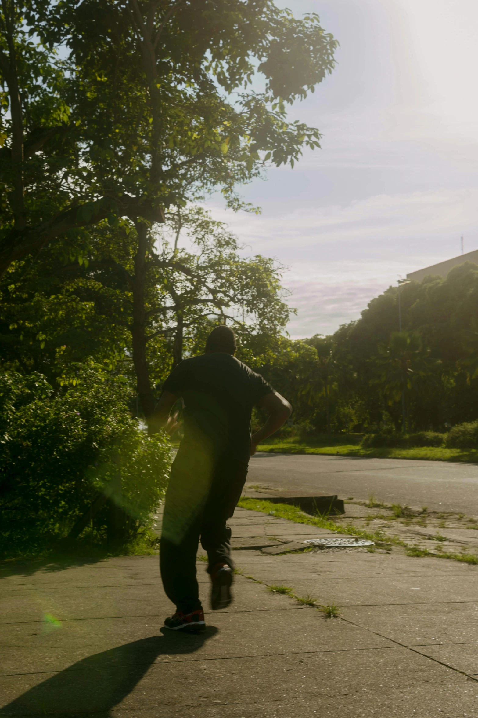 a man that is standing in the street