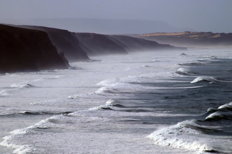 there is soing in the water that looks like waves