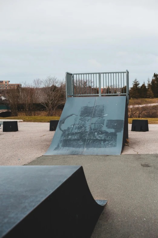 a skateboard ramp is seen from the top