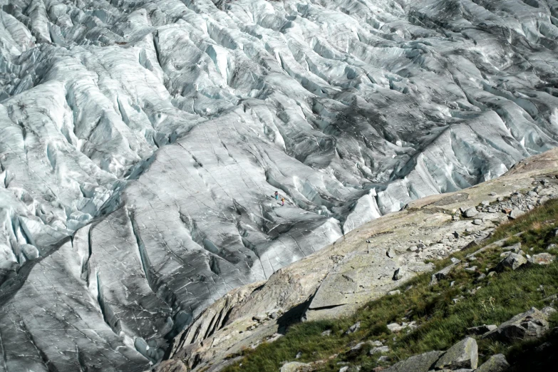 an image of a mountain with lots of ice