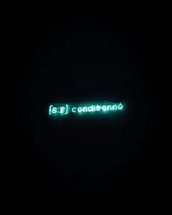 a neon sign that says feri ceutagono