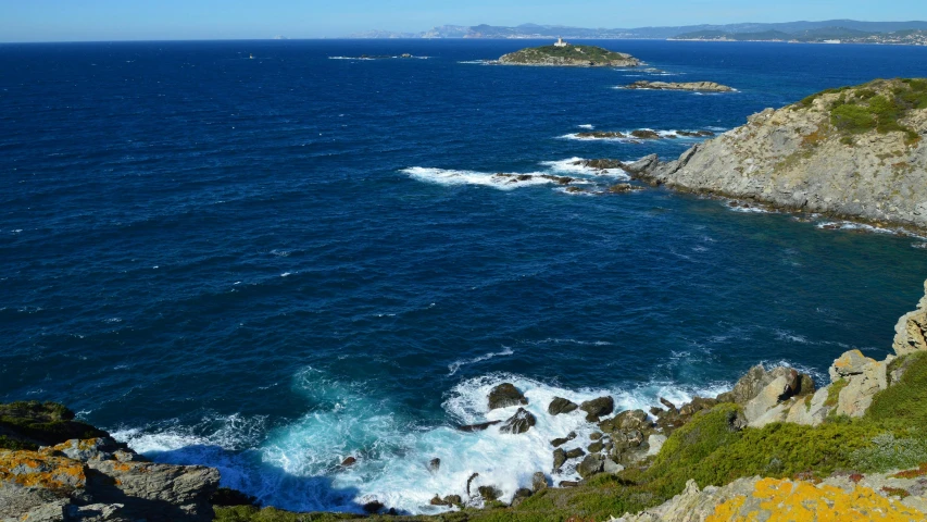 a large body of water with many rocks